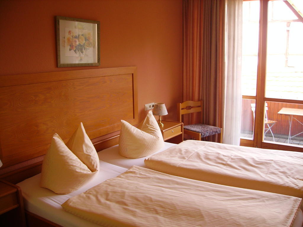 Hotel Zur Erholung Brochthausen Habitación foto